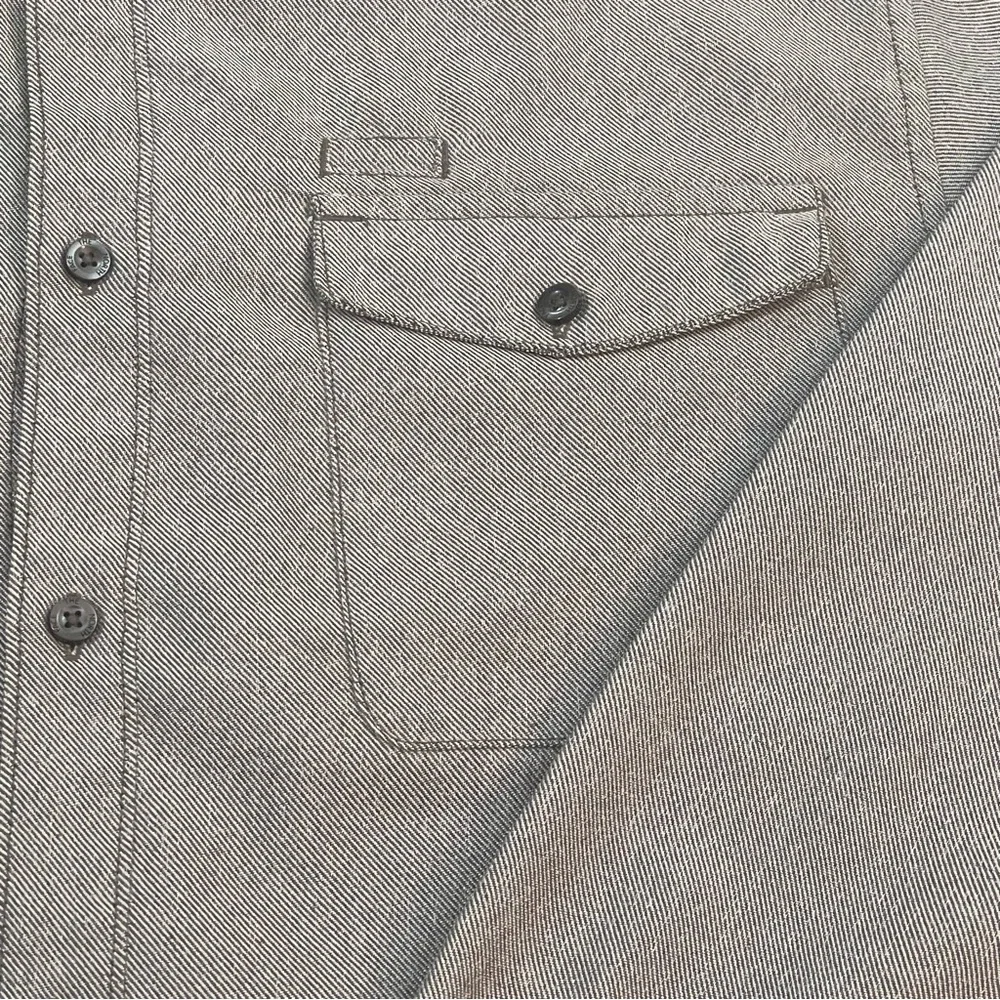 The North Face Men’s‎ XL Thermocore Gray Flannel Button Up Casual
